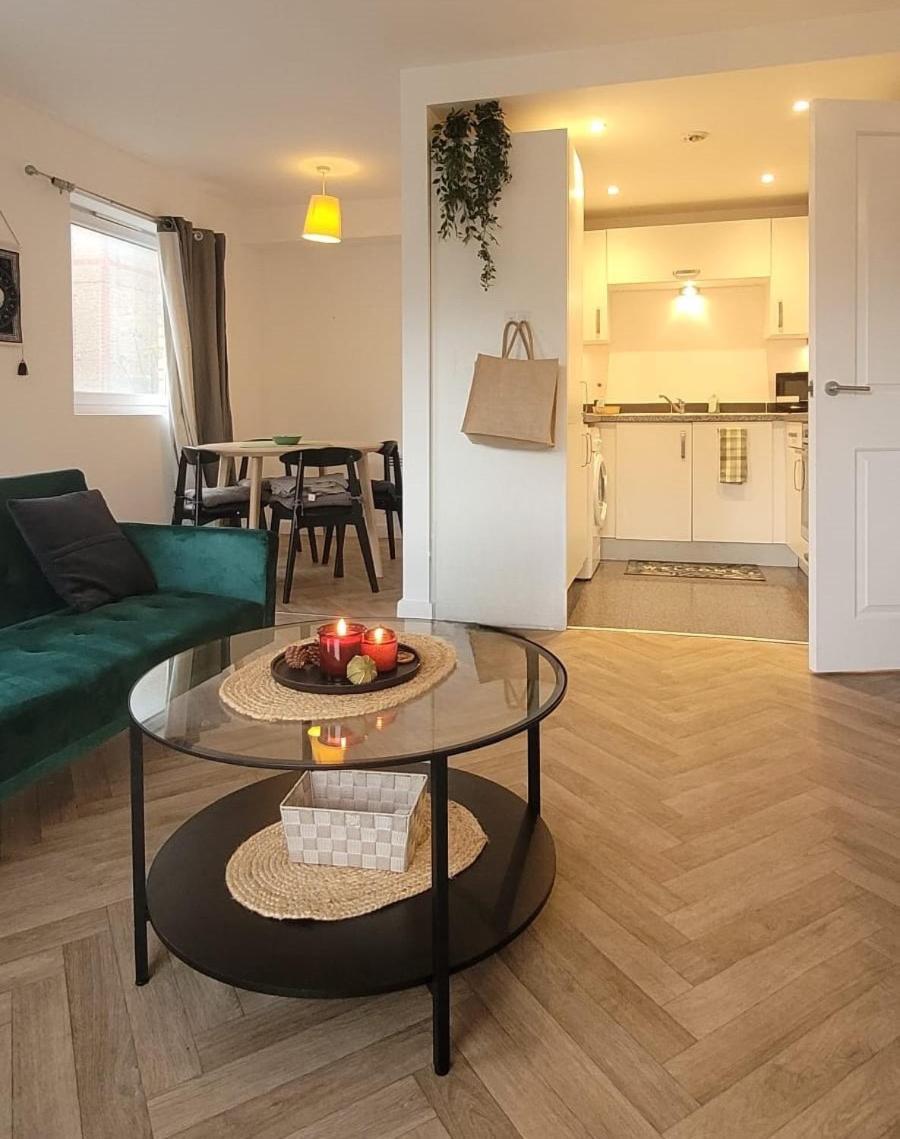 As Apartment Holiday London Eksteriør bilde